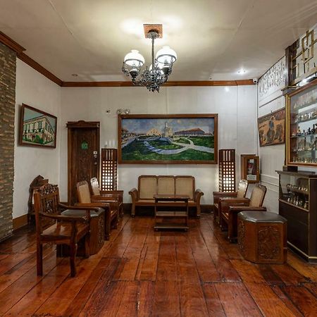 Zen Rooms Grandpa'S Inn Vigan Exterior foto