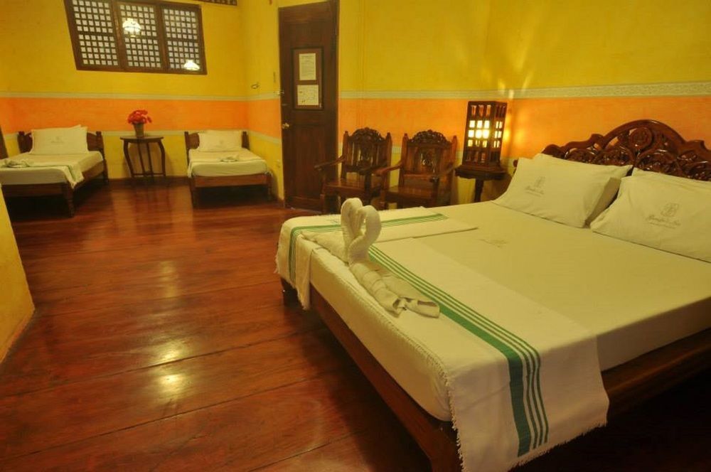 Zen Rooms Grandpa'S Inn Vigan Exterior foto